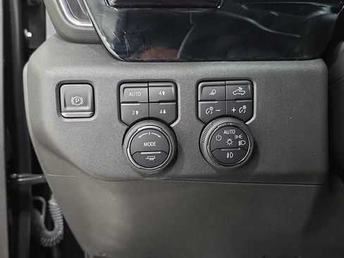Used 2024 Chevrolet Silverado 1500 LTZ w/ LTZ Convenience Package II AWD/4WD image 26