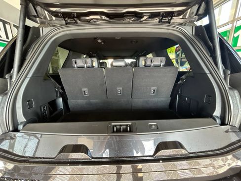 New 2027 Ford Expedition Platinum w/ Stealth Appearance Package AWD/4WD image 11