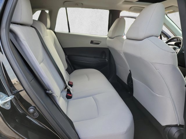 Used 2023 Toyota Corolla Cross LE w/ Moonroof Package AWD/4WD image 23