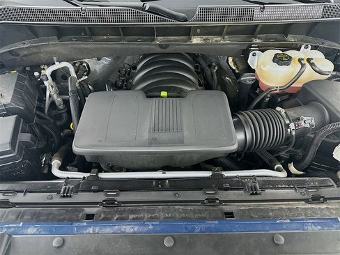 Used 2024 Chevrolet Silverado 1500 LTZ image 32