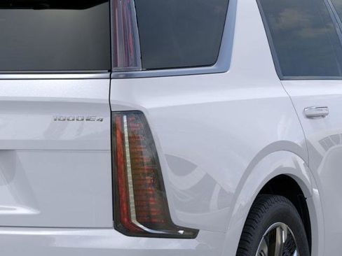 New 2026 Cadillac Escalade IQL Luxury image 11