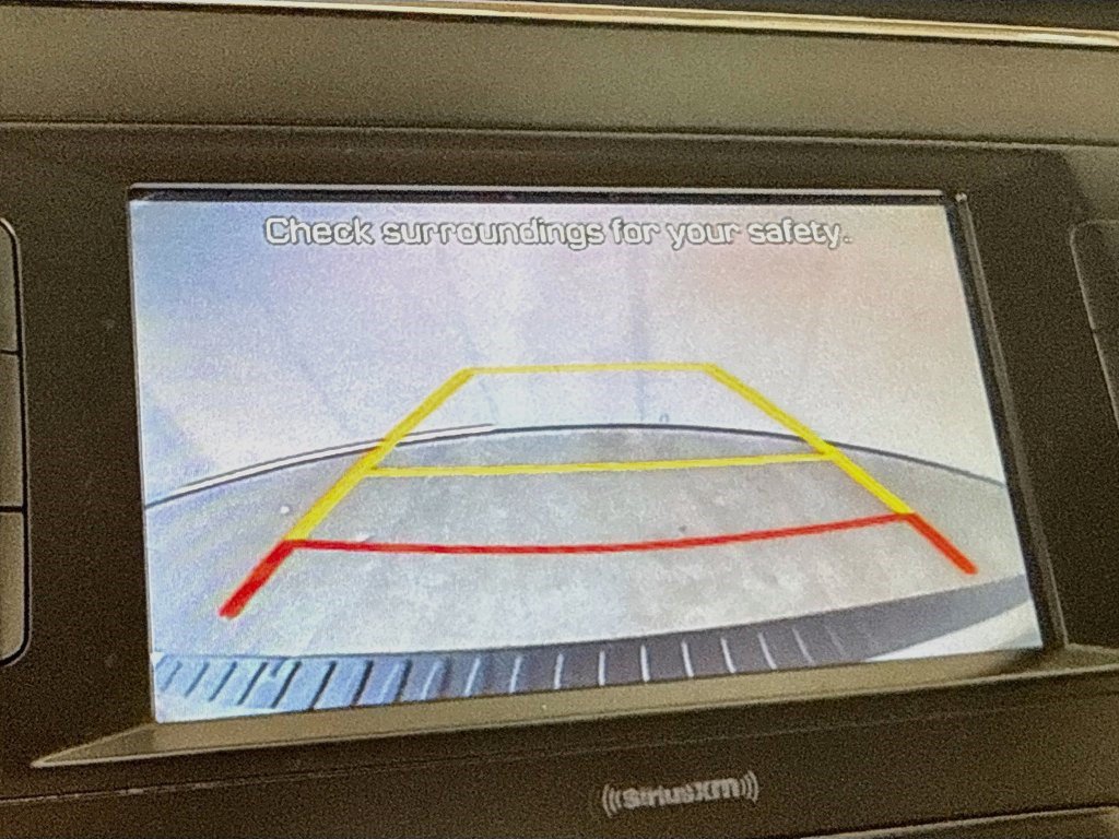 Used 2018 Kia Sedona L FWD image 18