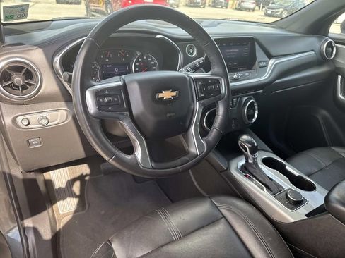 Used 2019 Chevrolet Blazer LT image 17