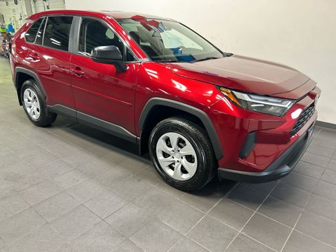 Certified 2025 Toyota RAV4 LE AWD/4WD image 2