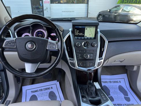 Used 2012 Cadillac SRX Luxury image 29