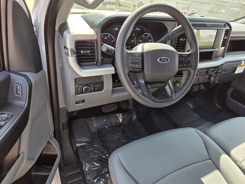 New 2026 Ford F350 4x4 SuperCab Super Duty image 6