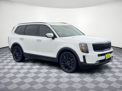 Used 2022 Kia Telluride SX w/ SX Prestige Package AWD/4WD image 7