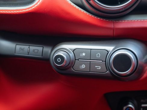 Used 2022 Ferrari 812 GTS RWD image 38