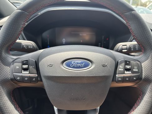 Used 2024 Ford Escape ST-Line AWD/4WD image 15