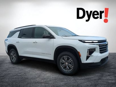 Used 2025 Chevrolet Traverse LT