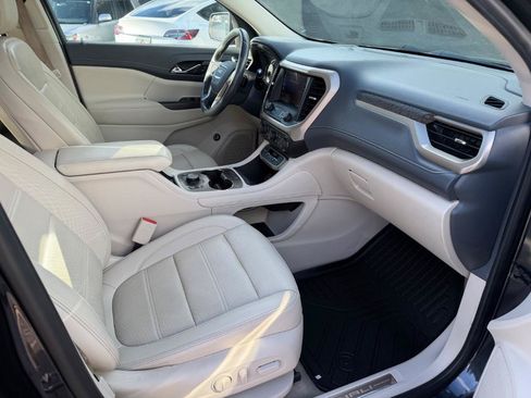 Used 2020 GMC Acadia Denali w/ Trailering Package FWD image 18