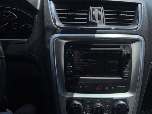Used 2015 GMC Acadia SLT w/ Premium Edition AWD/4WD image 7