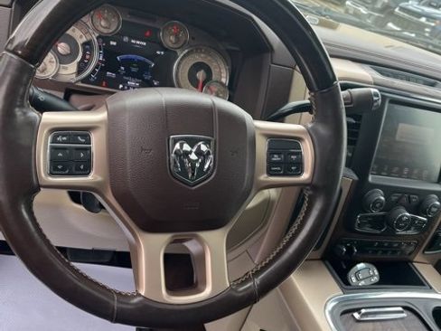 Used 2016 RAM 2500 Longhorn image 21