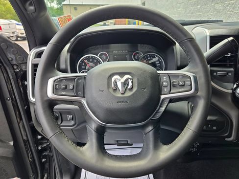 Used 2025 RAM 2500 Big Horn AWD/4WD image 19