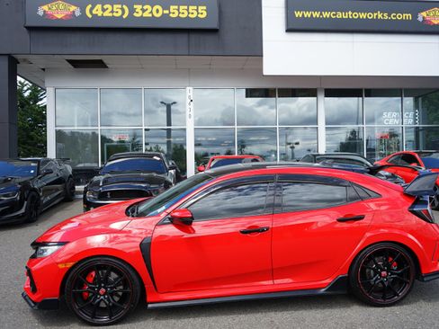 Used 2021 Honda Civic Type R image 2