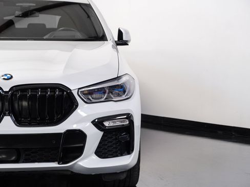 Used 2021 BMW X6 xDrive40i w/ M Sport Package image 44