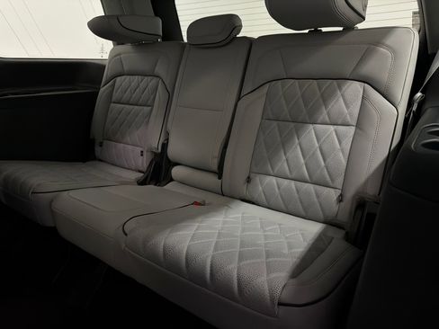 New 2026 Lincoln Navigator Black Label AWD/4WD image 20