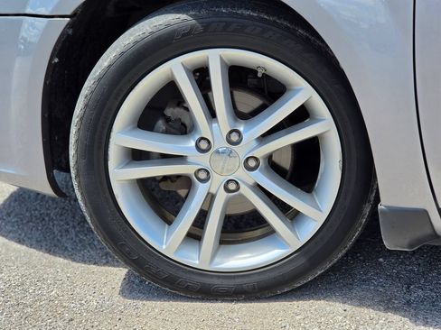 Used 2014 Dodge Avenger SE w/ Rallye Appearance Group FWD image 10