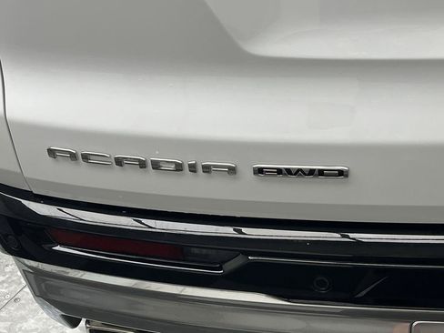Certified 2026 GMC Acadia Denali w/ Super Cruise Package AWD/4WD image 6