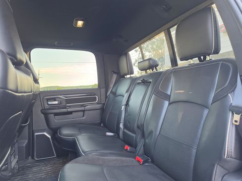 Used 2022 RAM 3500 Laramie AWD/4WD image 13