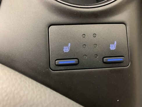 Used 2023 Toyota Camry XSE image 28