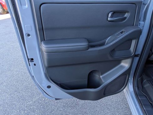 New 2026 Nissan Frontier SV w/ All-Weather Content Package AWD/4WD image 20