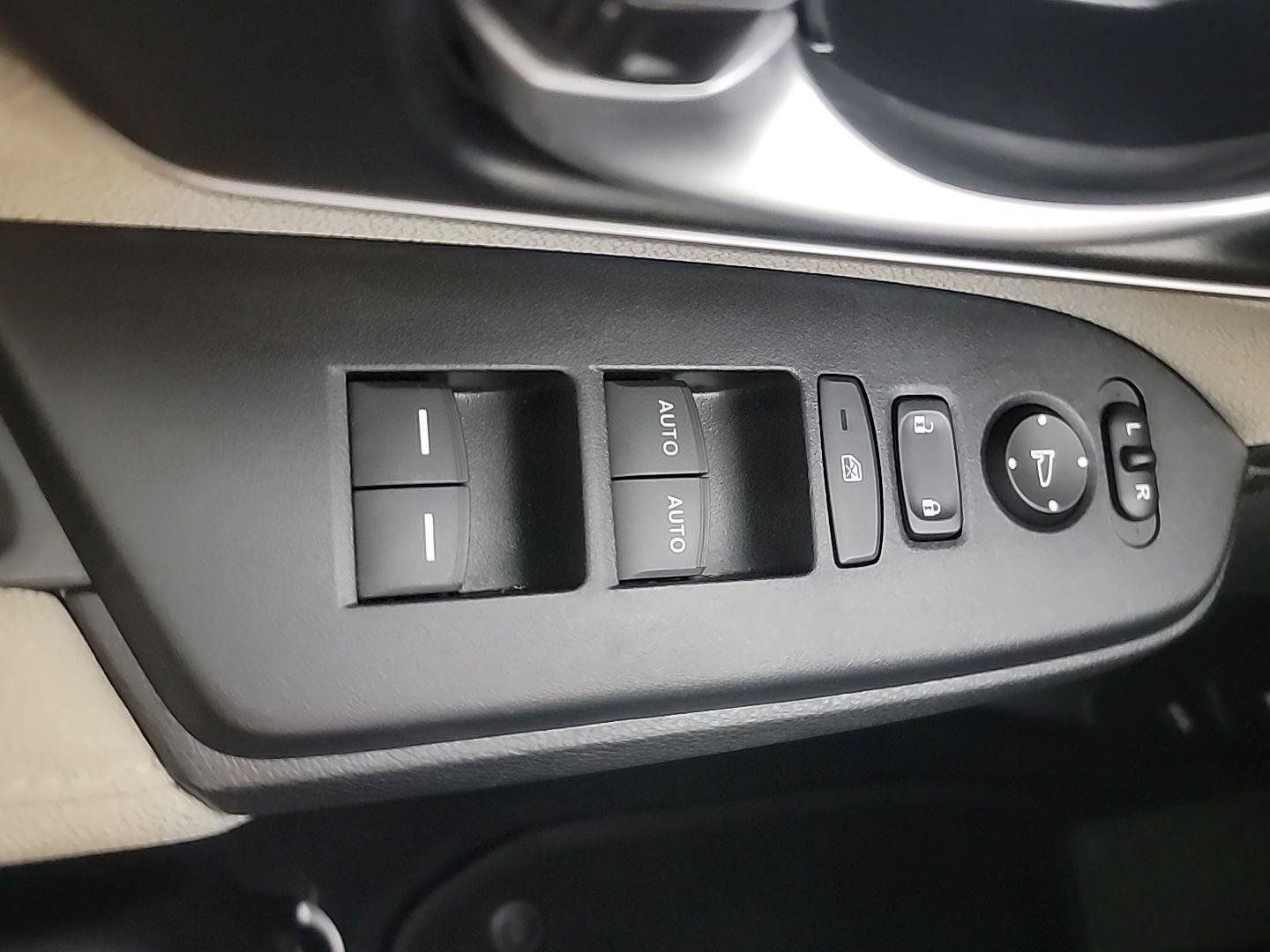 Certified 2021 Honda CR-V EX image 23