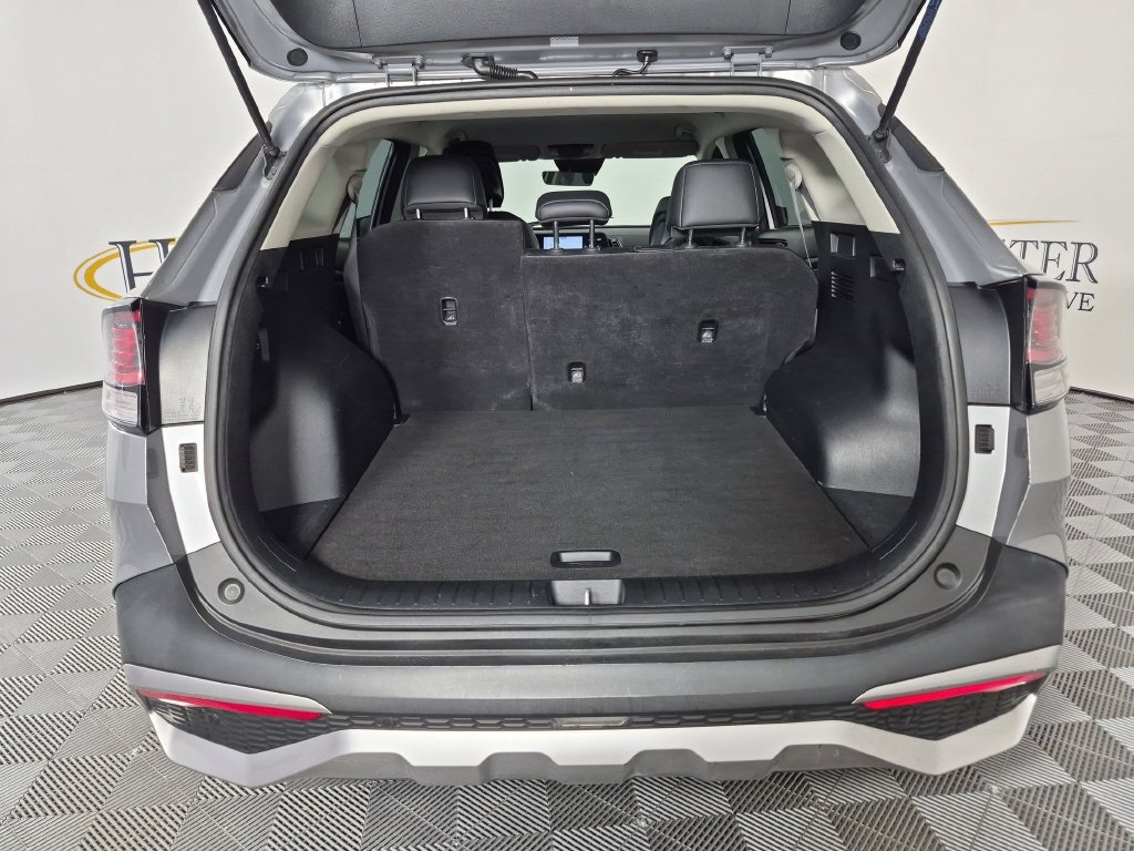 Used 2024 Kia Sportage EX FWD image 32