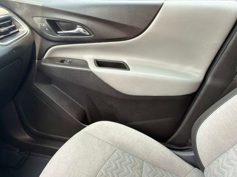 Used 2022 Chevrolet Equinox LT AWD/4WD image 22