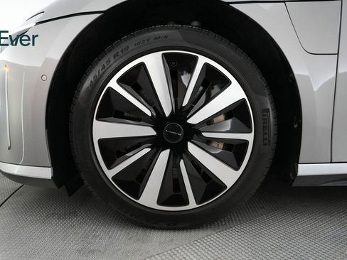 Used 2022 Lucid Air Grand Touring image 20