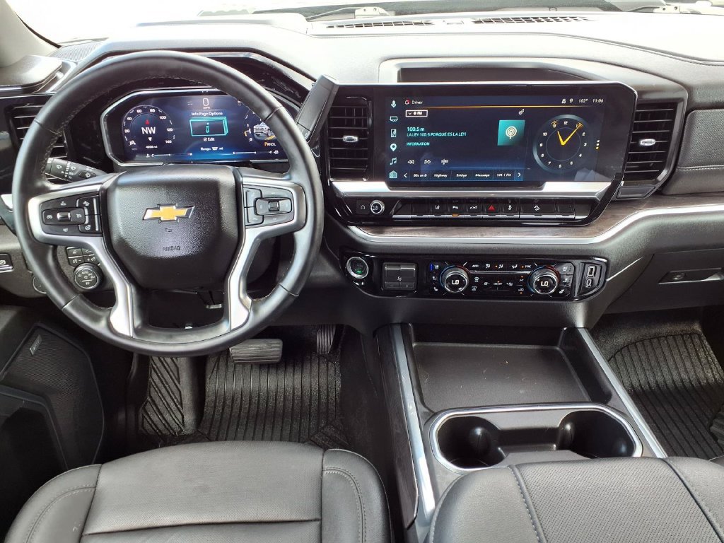 Used 2026 Chevrolet Silverado 2500 LTZ w/ LTZ Plus Package AWD/4WD image 13