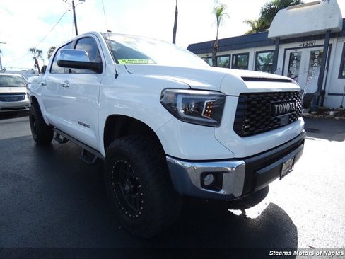 Used 2017 Toyota Tundra SR5 image 1