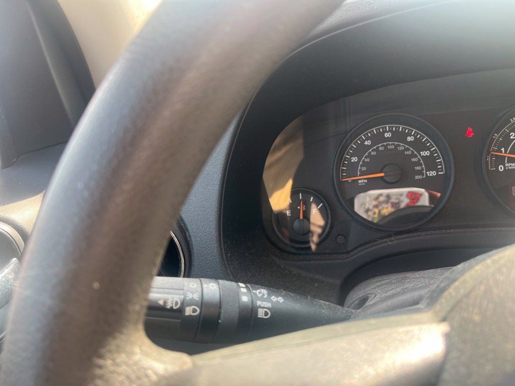 Used 2015 Jeep Compass Sport w/ Power Value Group FWD image 14