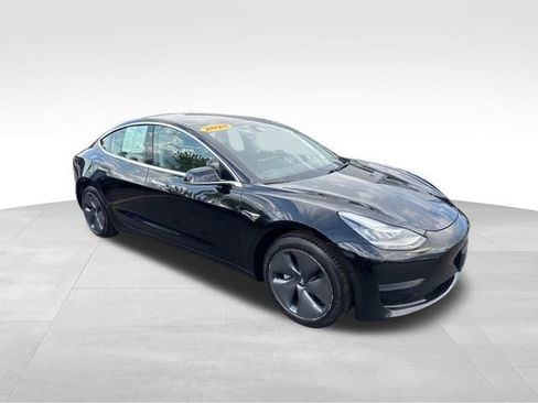Used 2020 Tesla Model 3 RWD image 3