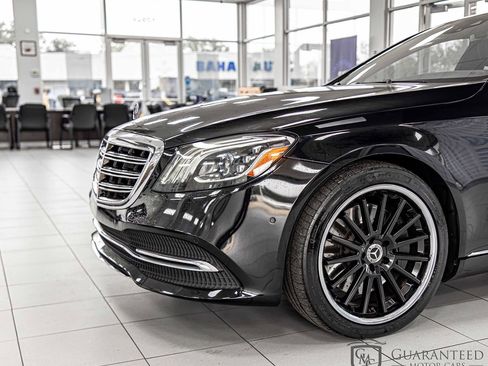 Used 2019 Mercedes-Benz S 560 Sedan image 5