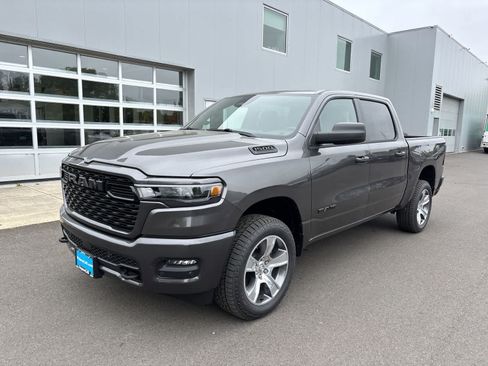New 2026 RAM 1500 Express AWD/4WD image 26