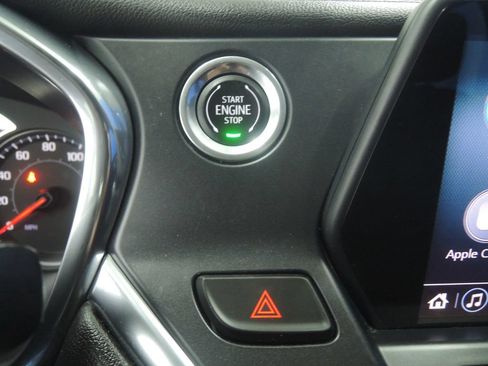 Used 2019 Chevrolet Blazer LT FWD image 18