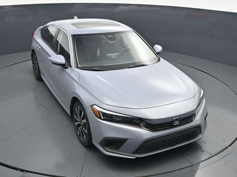 Used 2024 Honda Civic EX image 13