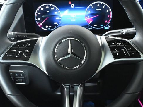 Certified 2026 Mercedes-Benz GLA 250 4MATIC image 19