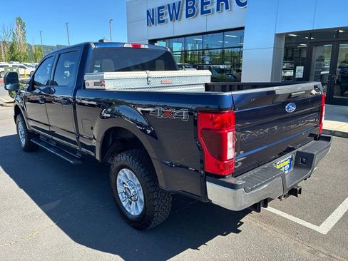 Used 2022 Ford F250 XLT AWD/4WD image 6