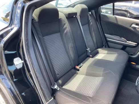 Used 2023 Dodge Charger SXT RWD image 19