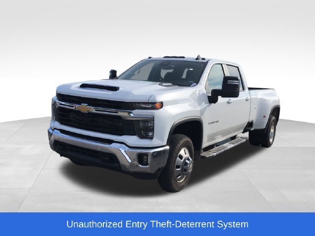 Certified 2025 Chevrolet Silverado 3500 LT w/ Safety Package AWD/4WD image 27
