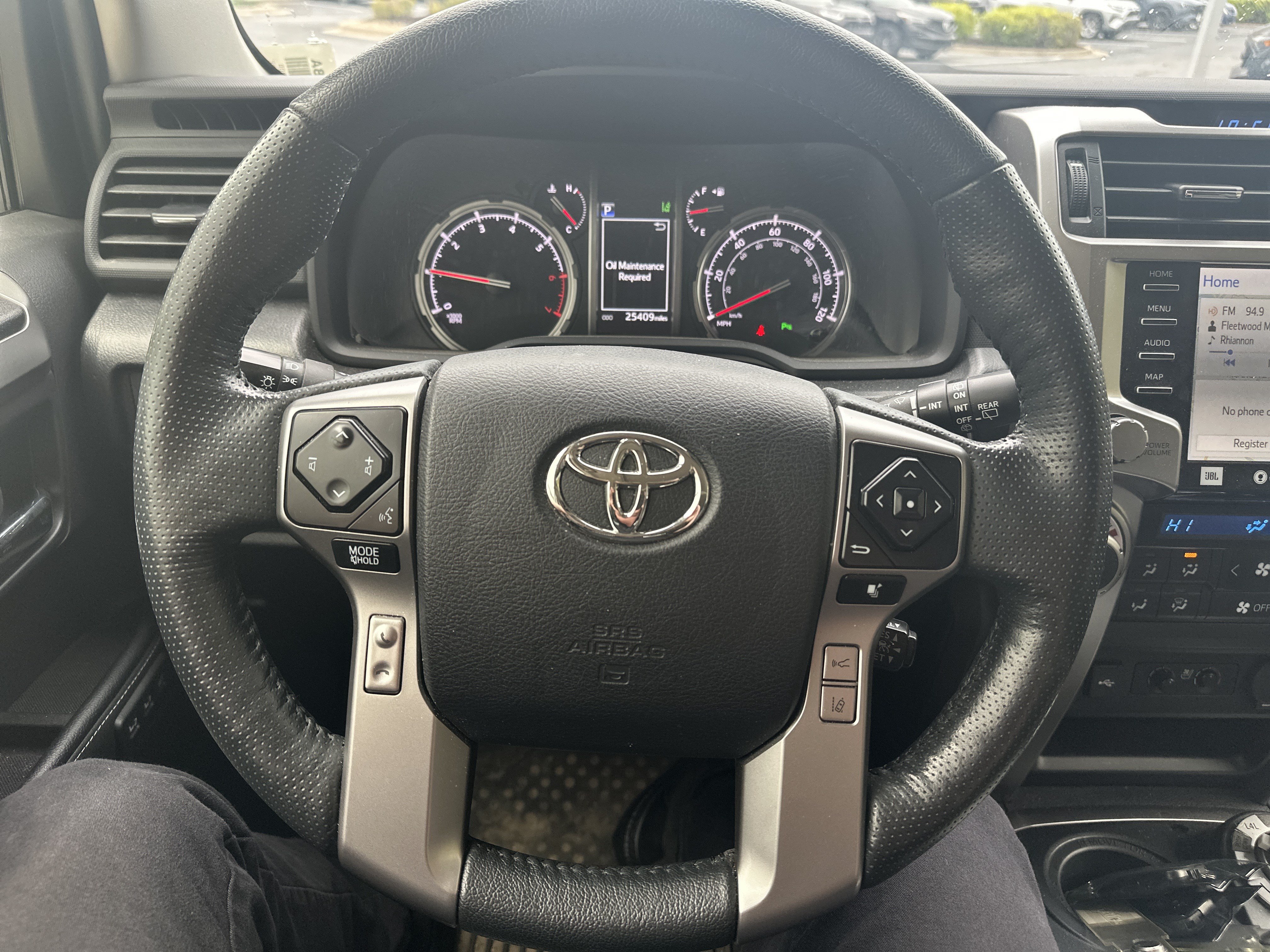 Used 2023 Toyota 4Runner Limited AWD/4WD image 17