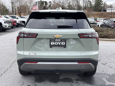 New 2026 Chevrolet Equinox LT image 8