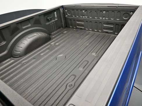 Used 2022 Ford F250 Platinum w/ Tremor Off-Road Package AWD/4WD image 26