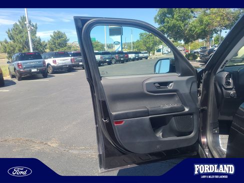 Used 2021 Ford Bronco Sport Big Bend w/ Big Bend Package AWD/4WD image 13