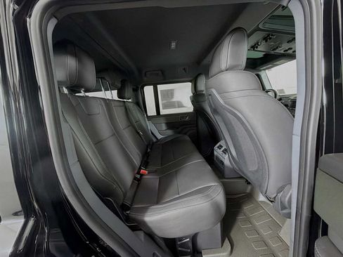 Used 2025 INEOS Grenadier AWD/4WD image 24