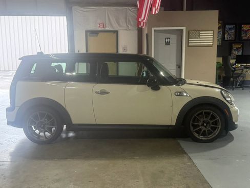 Used 2013 MINI Cooper Clubman S FWD image 8