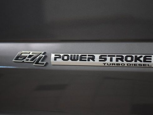 Used 2021 Ford F250 Lariat w/ Lariat Ultimate Package image 14