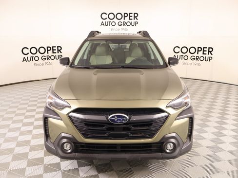 Used 2025 Subaru Outback Premium w/ Popular Package #1 AWD/4WD image 8